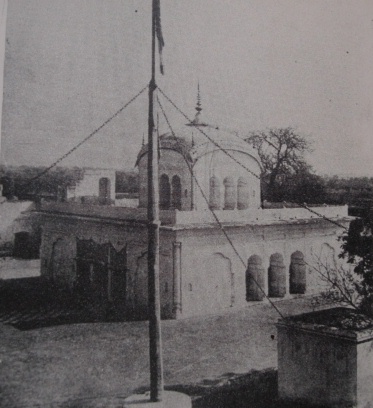 File:Original Gurdwara Fatehgarh Sahib, Built In 1844, by the Maharaja Karam Singh, 1798-1845 of Patiala Dynasty..jpg