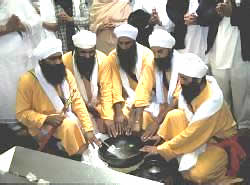File:Sikh amrit ceremony m.jpg