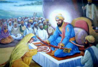 File:Mata Sahib Kaur given the gift of Shastars of Guru Hargobind.jpg