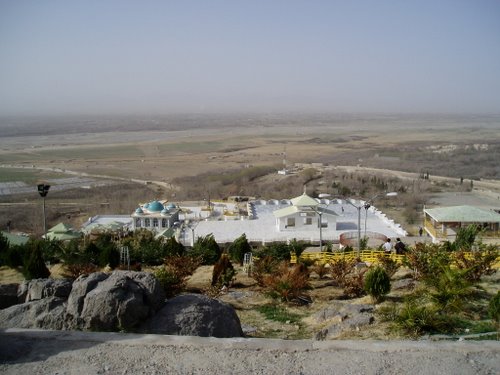 File:Baba Sahib shrine in Kandahar - wide shot.jpg