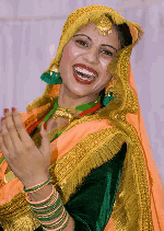 http://www.sikhiwiki.org/images/thumb/1/15/SikhDancers1.gif/150px-SikhDancers1.gif