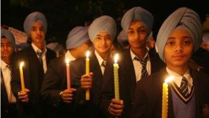Sikhs against French turban ban.jpg