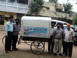 Pictures taken at the auspicious occasion of the Prakash purab (enthronement day) of Sri Guru Granth Sahib on 1 September 2012 - CYCLE RICKSHAW USED AS HEARSE VEHICLE WAS DONATED TO A PHILANTHROPIST MR. MITHALAL LUHANA (MITHAKAKA) WHO IS DEDICATED TO THE YEOMEN SERVICES BY CREMATION
