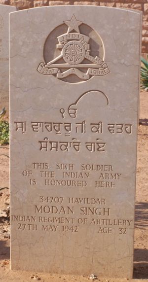 Grave of Sikh soldier 1942 Havildar Modar Singh-m.jpg