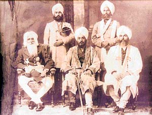 File:Maharaja Hira Singh of Nabha, Tikka Ripudaman Singh and Bhai Kahn Singh.jpg