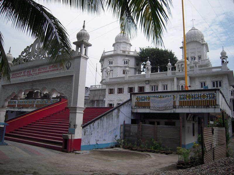 800px-Dhubri Gurdawa2.JPG