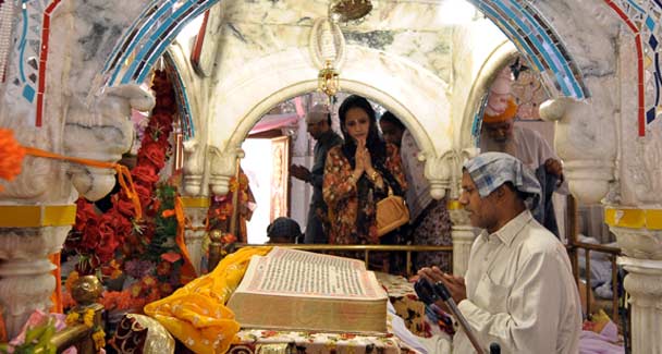 AFP Photos-Farook Naeem