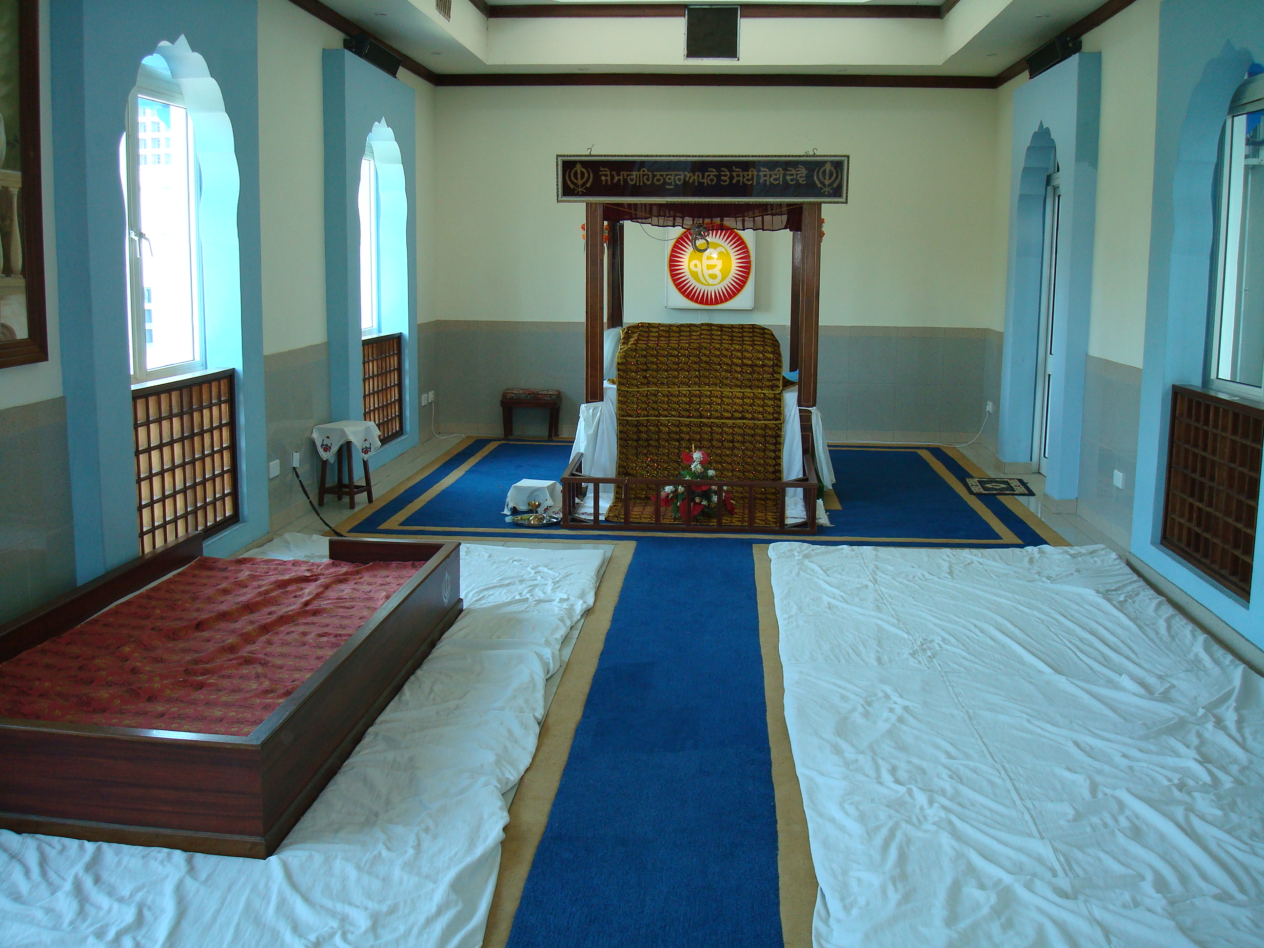 Smaller Simran Darbar next to Main Darbar