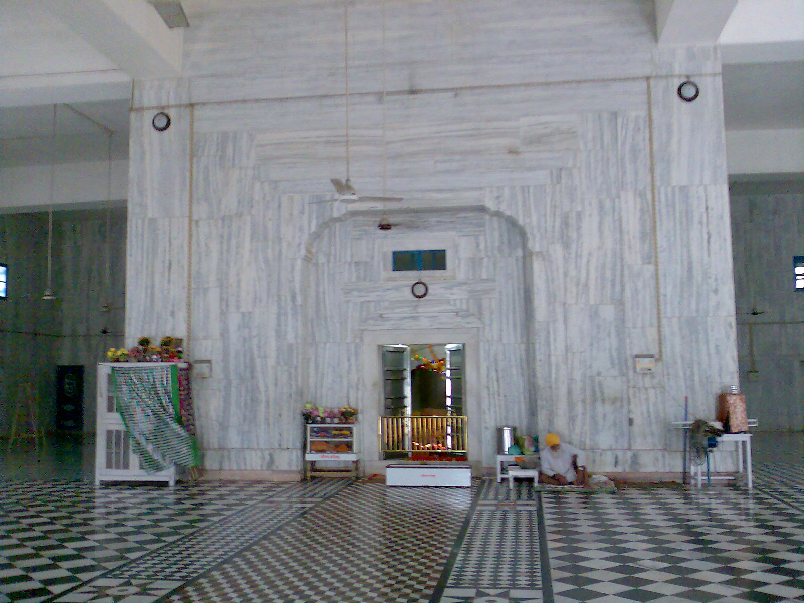 Darbarhallchilhasahib.jpg