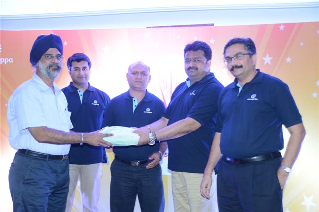 HONORED BY CHOLA MS GENERAL INSURANCE COMPANY LIMITED, MUMBAI ON 26TH SEPTEMBER, 2013 AT CCI CLUB, MUMBAI