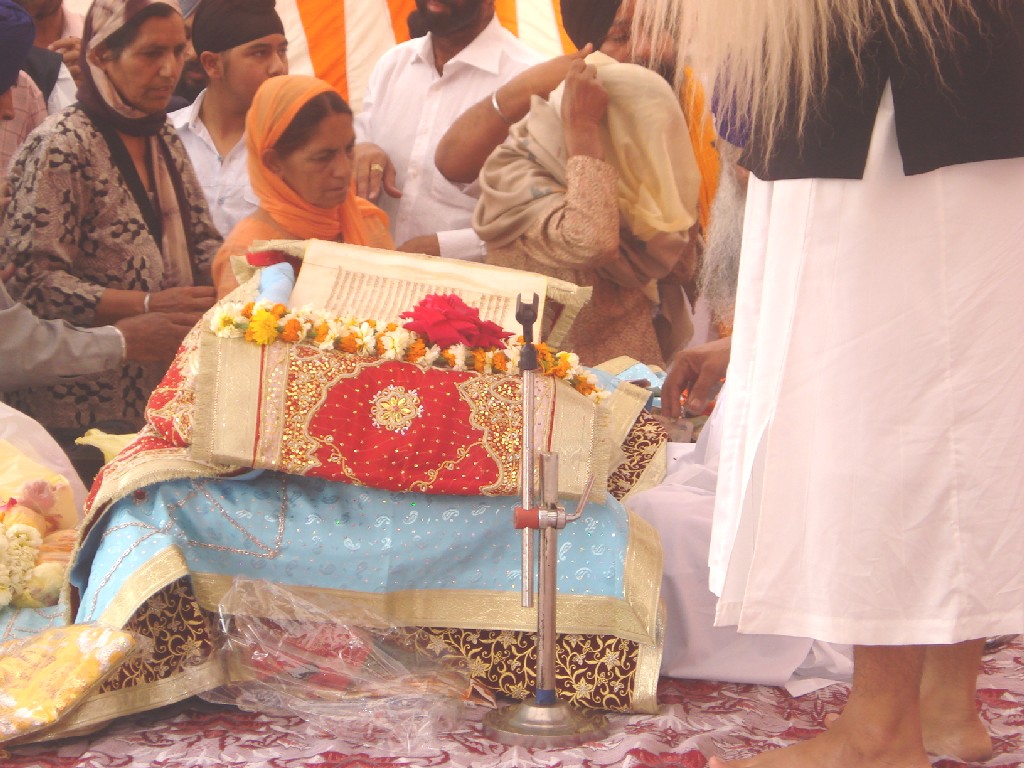 Gurugranthbabadeepmanisingh.jpg