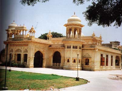 Gurdwarakarachi.jpg