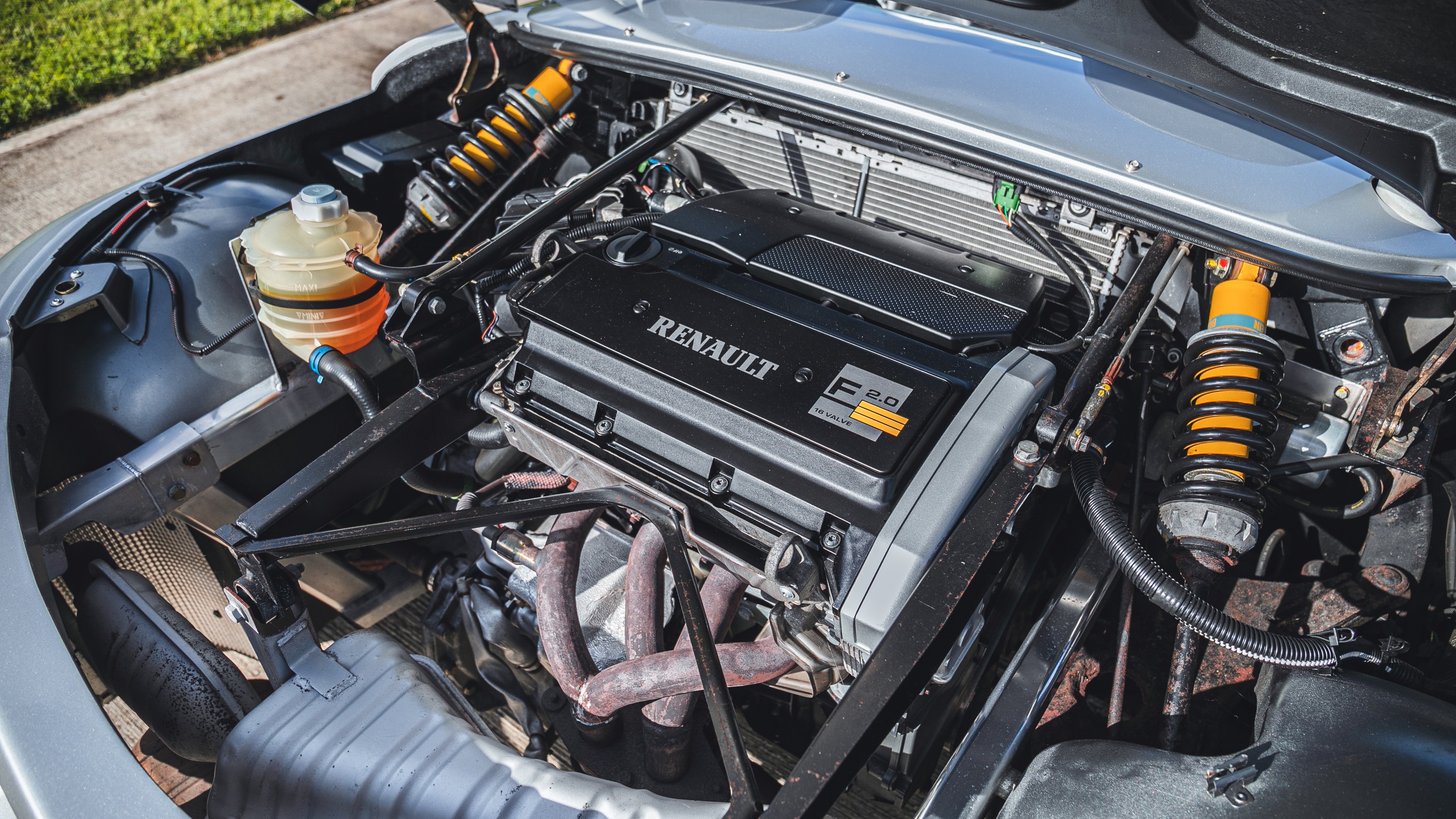Renault Spider (1997) Engine