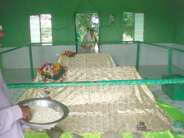 Peerlakadshah.JPG