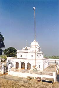 Naulakhasahib.jpg