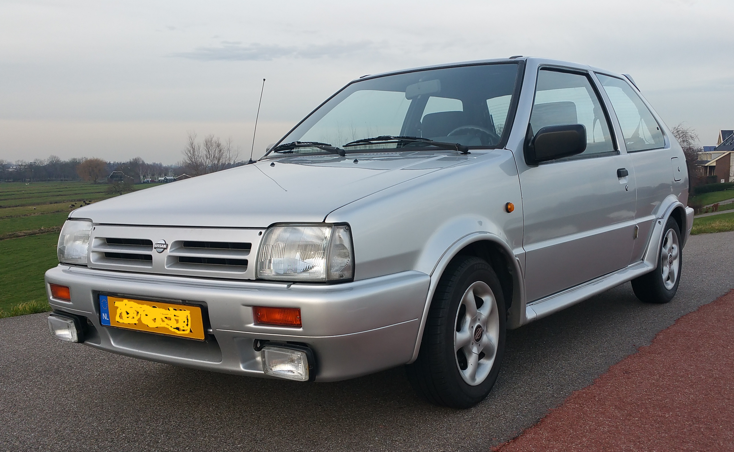 Nissan Micra Super S (K10)