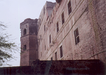 Haveli Walls of Sham Singh Attari..gif