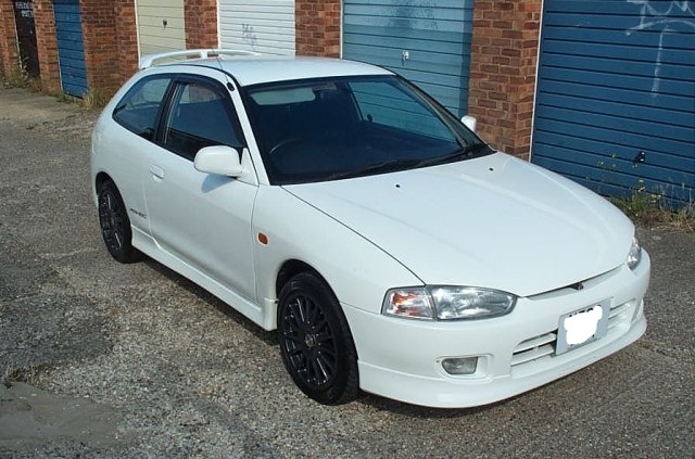 Mitsubishi Mirage Cyborg ZR (1997)