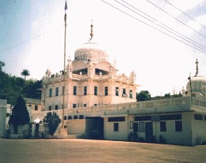 SRI NANAK JHIRA SAHIB1.jpg