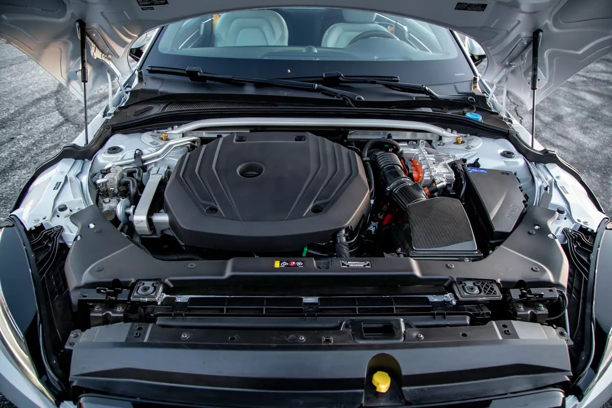 Volvo Polestar 1 (2021) Engine