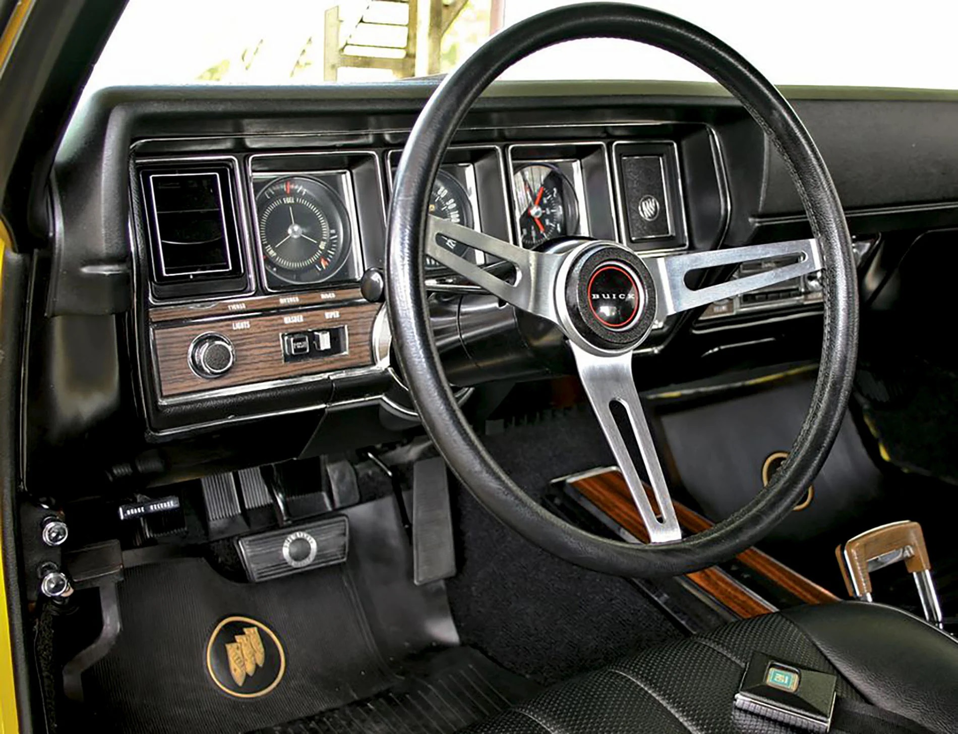 Buick Skylark GSX (1970) Cockpit