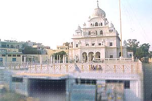 Motibagh1delhi.jpg