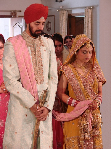 File:Sikh couple 3.jpg