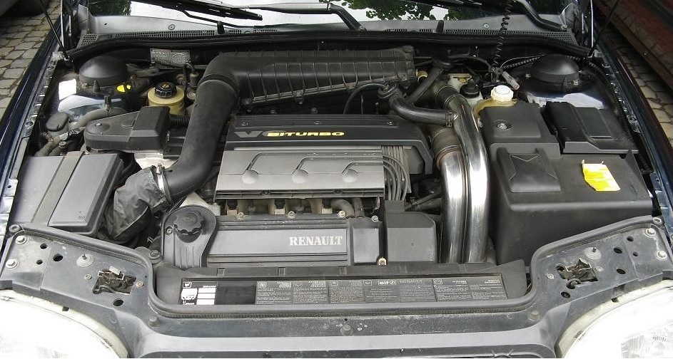 Renault Safrane Biturbo (1994) Engine