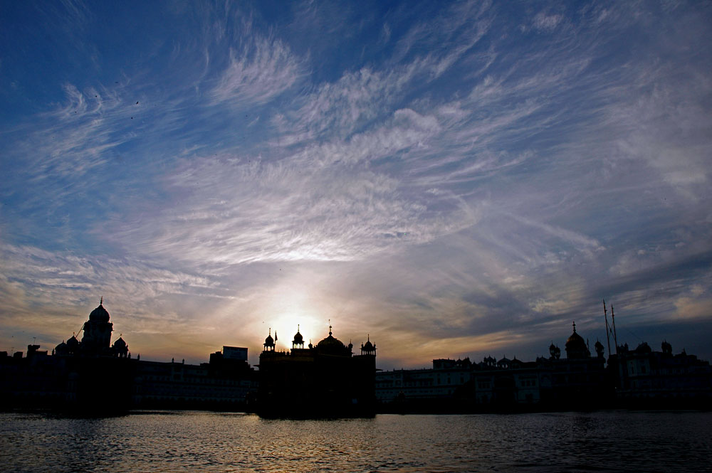 Hms-Silhouette1.jpg