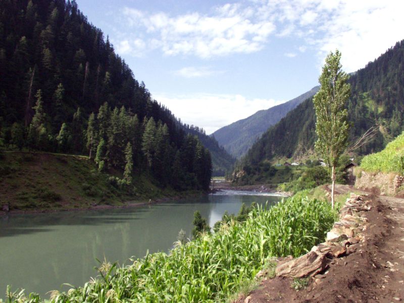 File:Jhelum River-Pakistan.jpg
