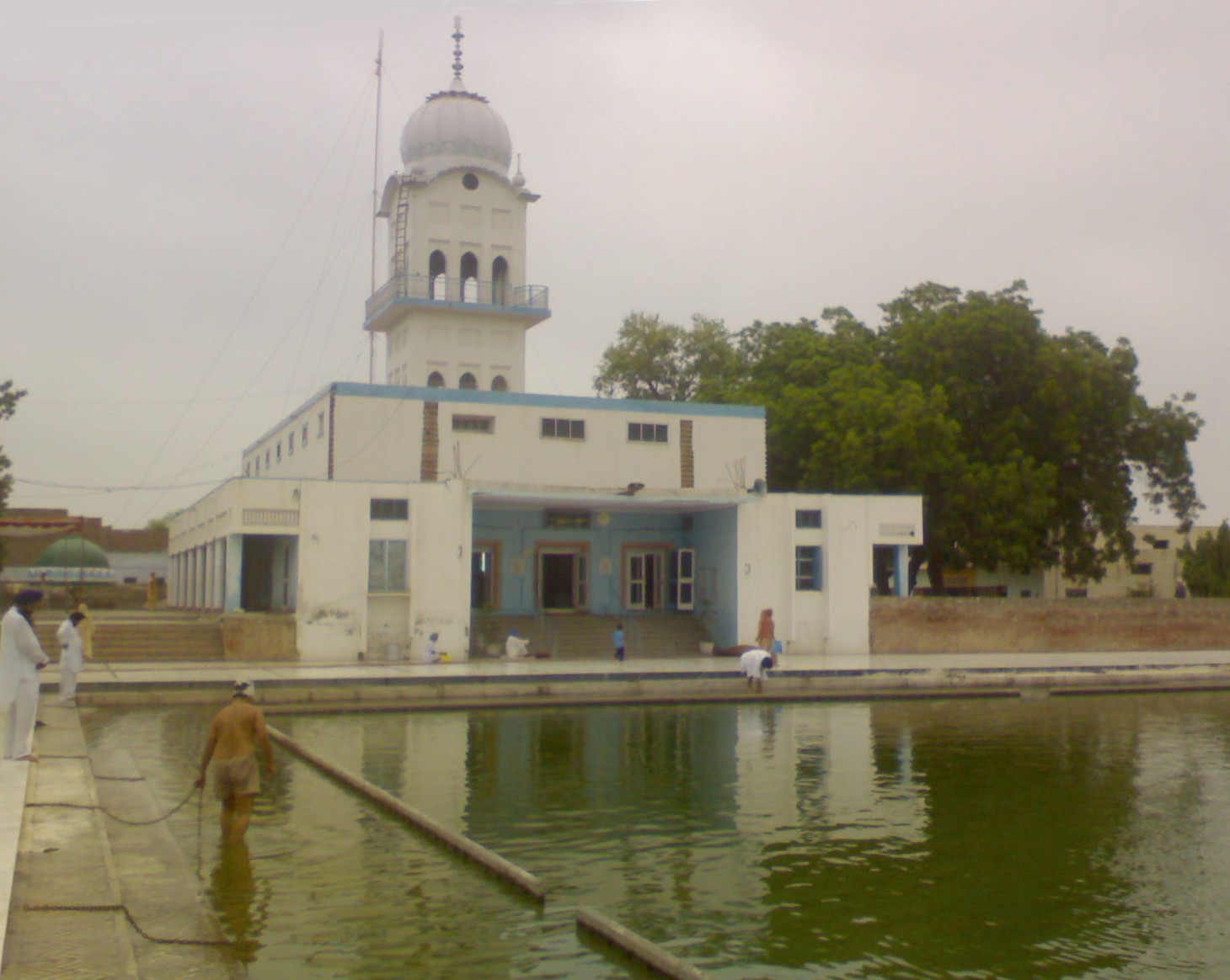 Hajiratansaab.JPG