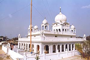 Gurudwaratabhsarsahib.jpg