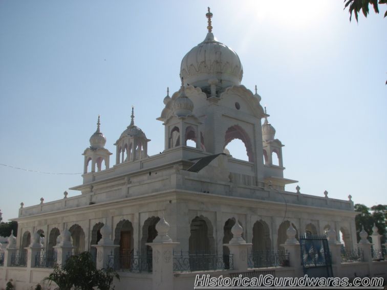 Another Historic Gurdwara Within th Burz Sahib Comlpex.jpg