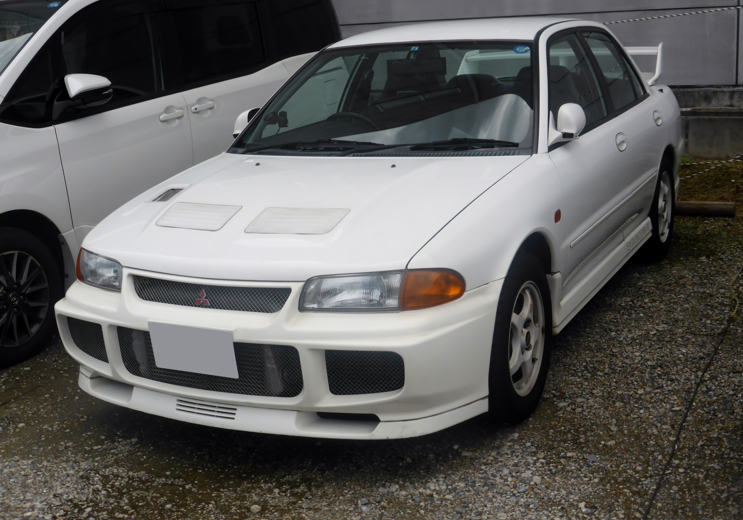 Mitsubishi Lancer Evolution GSR III (1995)