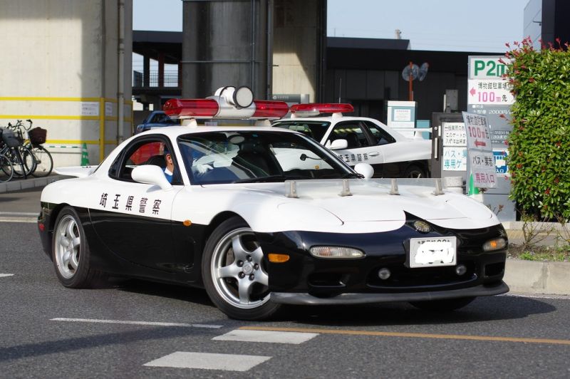 File:Shibuya Police (Mazda RX-7 Police).jpg