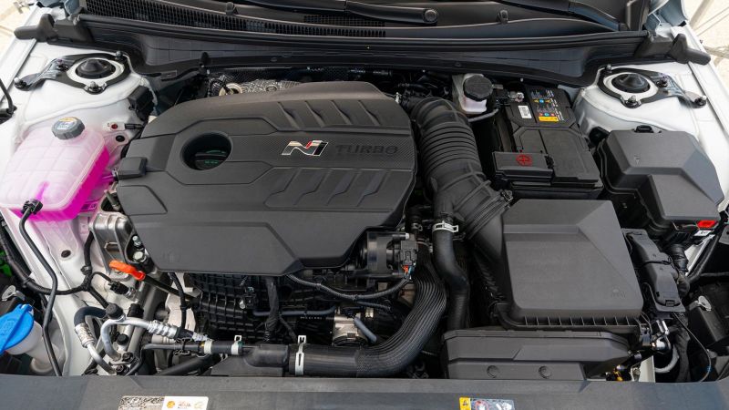 File:Hyundai Elantra N (2022) Engine.jpg
