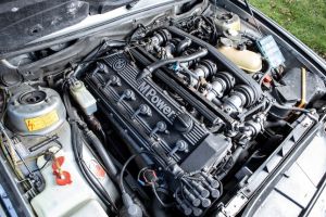 BMW M5 (E28) (1987) Engine.jpg