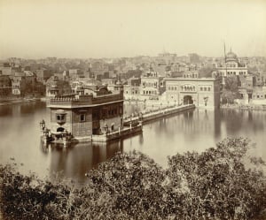 Darbar Sahib in 1870, from old Ramgarhia Bunga