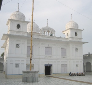 Gurudwara Sri Mal Akhaada Sahib.jpg