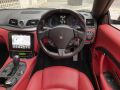 Maserati GranTurismo S (2010) Cockpit