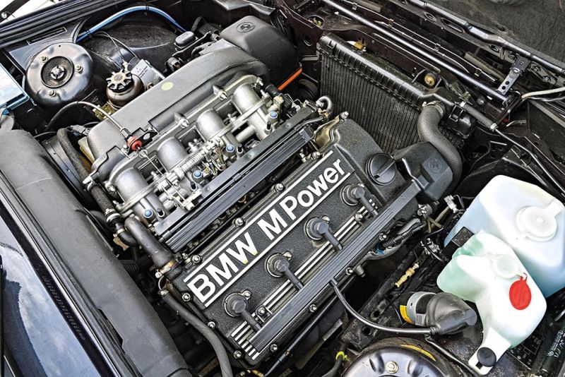 File:BMW M3 (E30) (1990) Engine.jpg